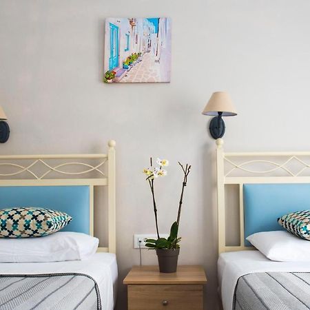 Ino Hotel Kamári Dış mekan fotoğraf