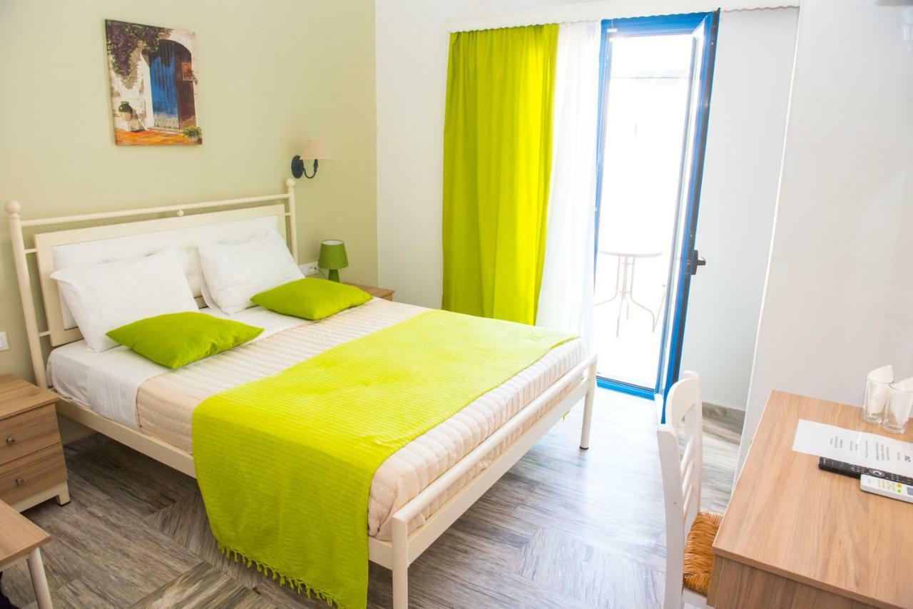 Ino Hotel Kamári Dış mekan fotoğraf