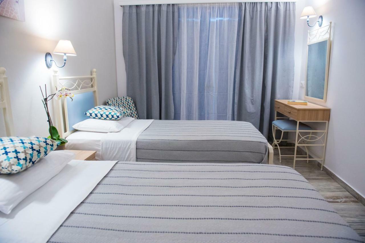 Ino Hotel Kamári Dış mekan fotoğraf
