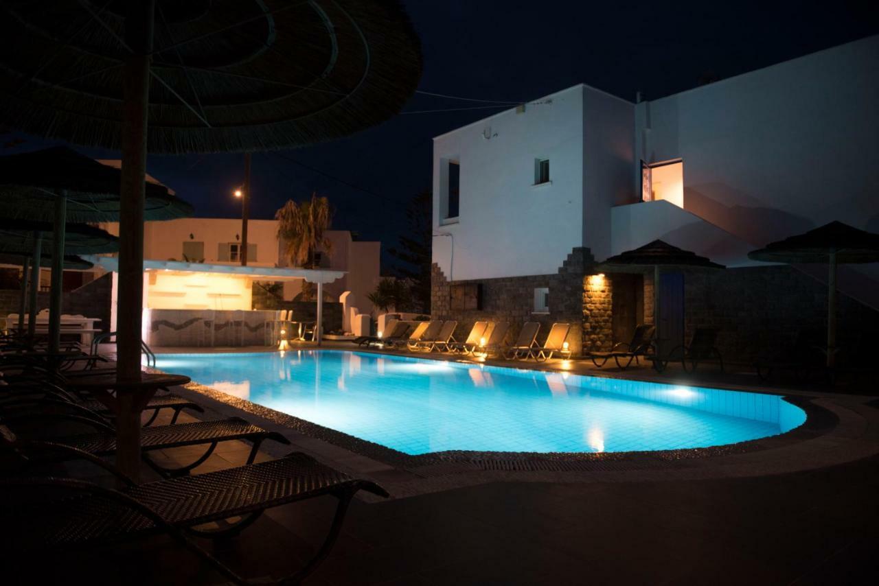 Ino Hotel Kamári Dış mekan fotoğraf